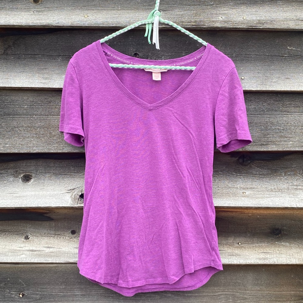 Free WP 🌟 Victoria’s Secret cotton t-shirt